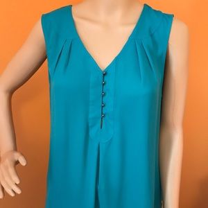 Danielrainn sleeveless high/low blouse